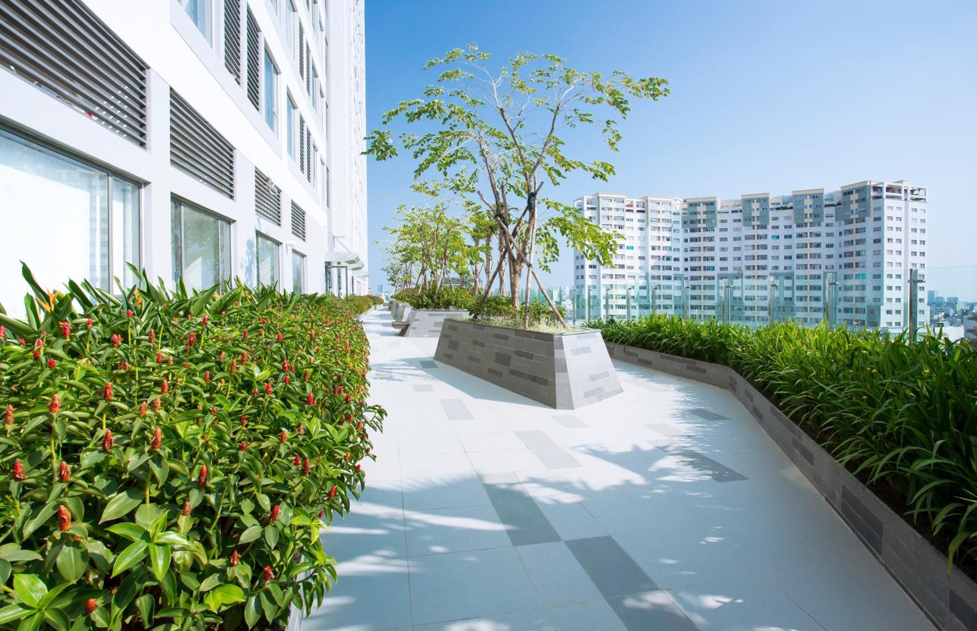 Stay With Me Saigon Apartment - Rivergate Residence Bandar Ho Chi Minh Luaran gambar
