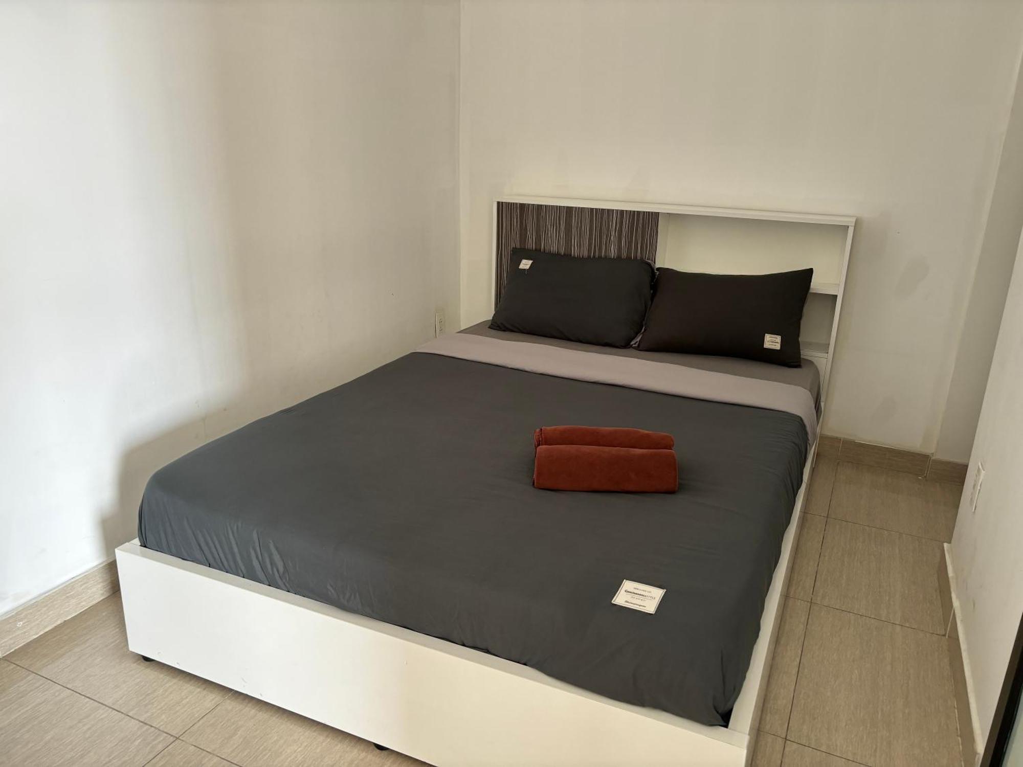 Stay With Me Saigon Apartment - Rivergate Residence Bandar Ho Chi Minh Luaran gambar
