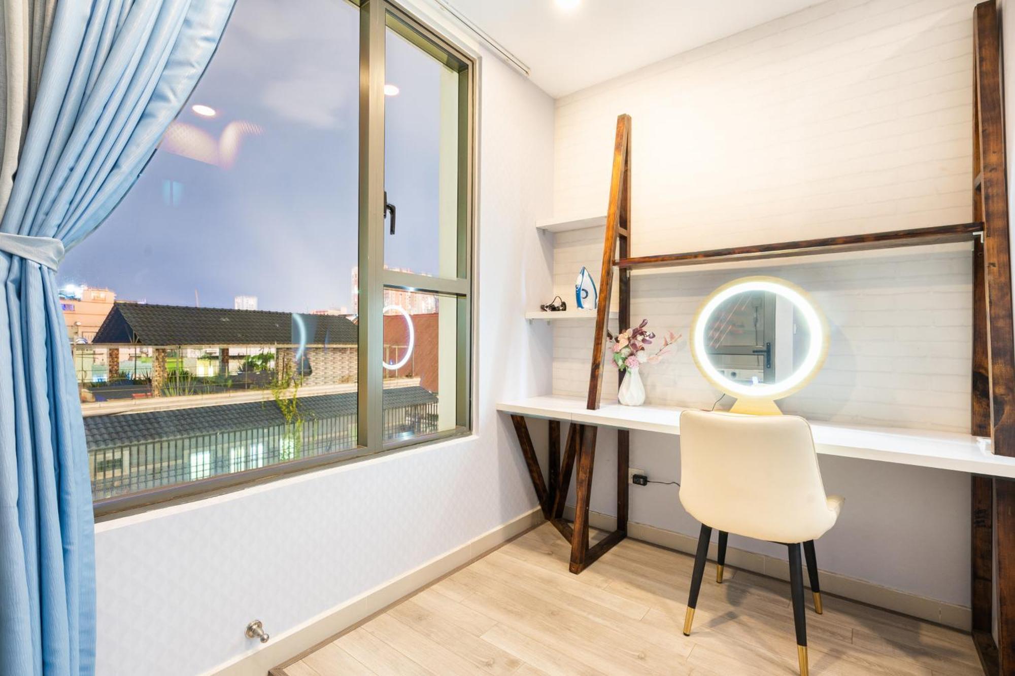 Stay With Me Saigon Apartment - Rivergate Residence Bandar Ho Chi Minh Luaran gambar